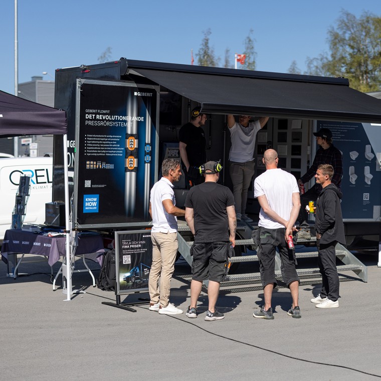 Intresset är stort (© Per Danielsson) Intresset är stort (© Per Danielsson)