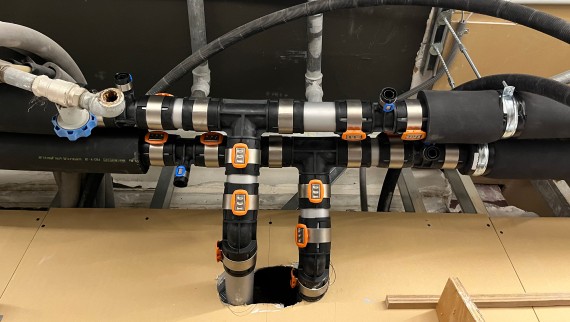Geberit FlowFit rörsystem med pressindikator