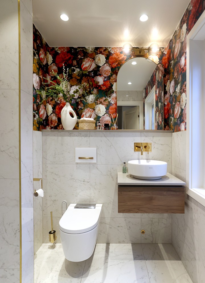 Duschtoaletten AquaClean Sela och badrumsmöbler från Geberit (© Karina Ljungdahl) Duschtoaletten AquaClean Sela och badrumsmöbler från Geberit (© Karina Ljungdahl)