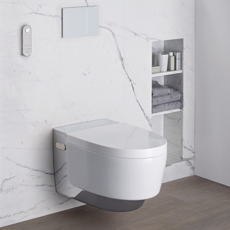 Badrum med Geberit AquaClean Mera Badrum med Geberit AquaClean Mera