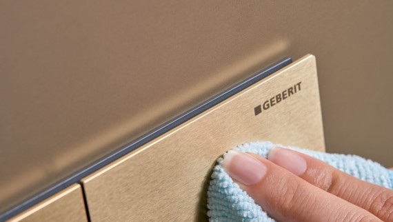 Geberit Sigma70 spolplatta med easy-to-clean-beläggning Geberit Sigma70 spolplatta med easy-to-clean-beläggning