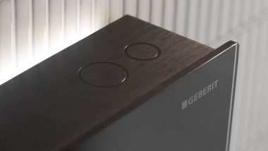 Geberit Monolith Plus sanitetsmodul med spolningsaktivering (© Geberit)