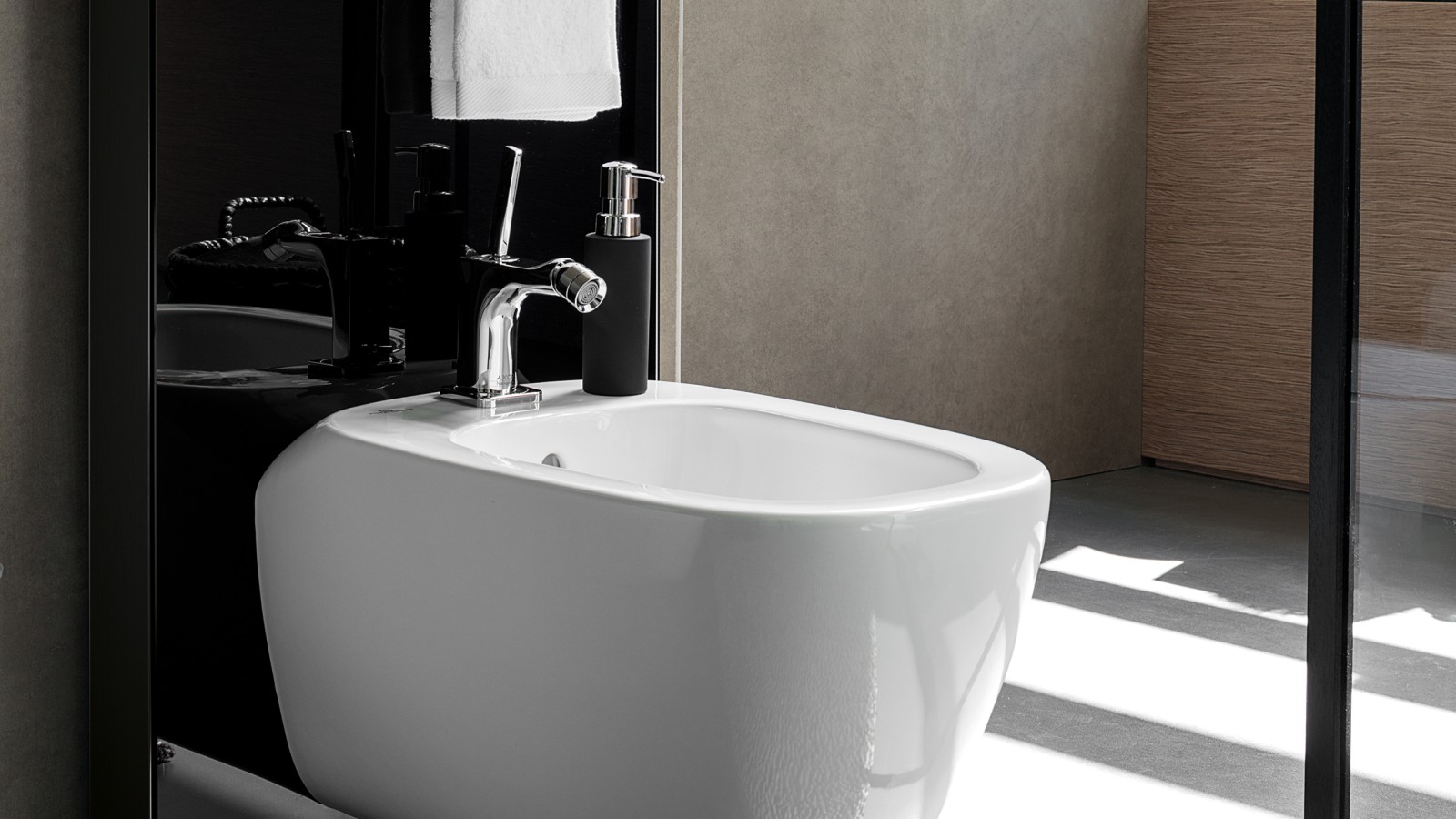 Geberit Monolith för bidé (© Geberit) Geberit Monolith för bidé (© Geberit)