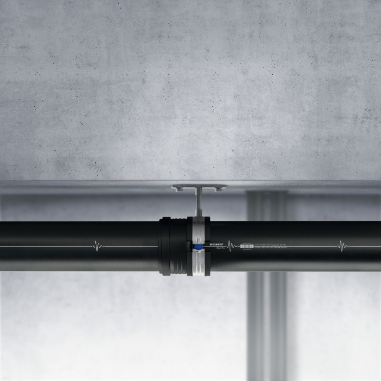 Geberit Silent-Pro skåpstommar installerade med skåphängare Geberit Silent-Pro skåpstommar installerade med skåphängare