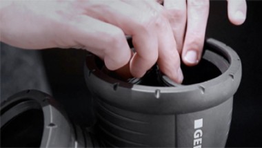 Geberit Silent-Pro: Enkel borttagning och insättning av EPDM-packningen Geberit Silent-Pro: Enkel borttagning och insättning av EPDM-packningen