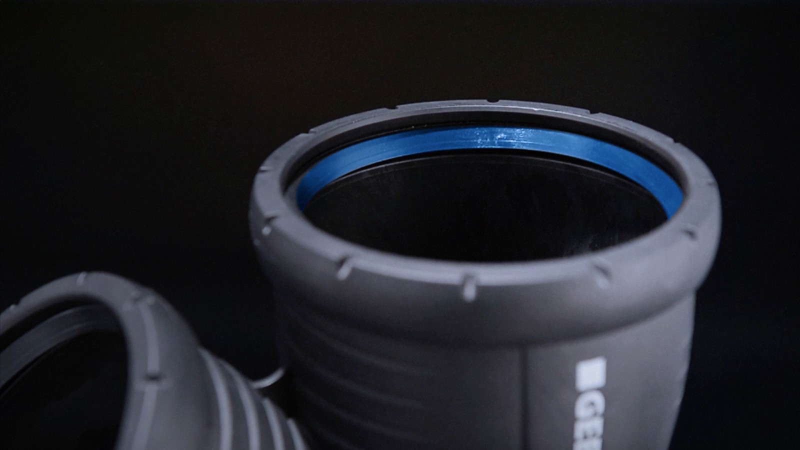 Geberit Silent-Pro tätningsringar är tillverkade av högvalitativt och hållbart EPDM Geberit Silent-Pro tätningsringar är tillverkade av högvalitativt och hållbart EPDM