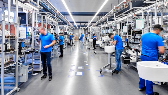 AquaClean Mera duschtoalett, Produktion i Jona AquaClean Mera duschtoalett, Produktion i Jona