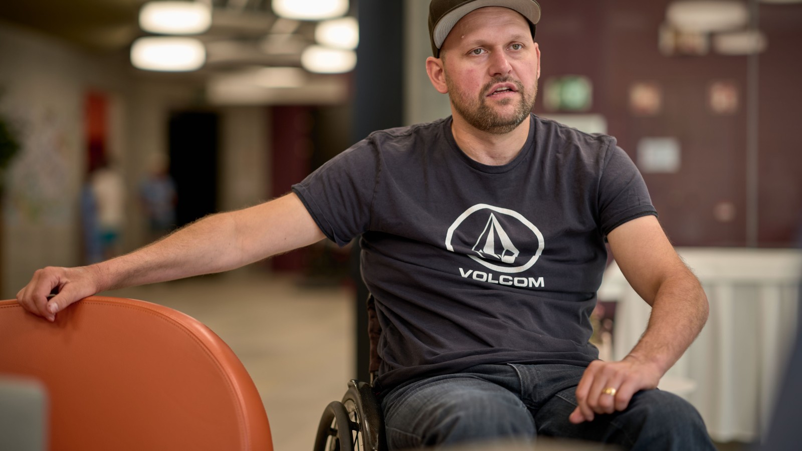 Intervju med Peter Roos på Swiss Paraplegic Centre i Nottwil (© Ben Huggler)