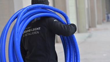 Geberit erbjuder även förisolerade rördelar