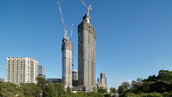 De två 180 George Towers-tornen signalerar en förtätning av området i Sydney (© Michael Curwood & Adam Powell) De två 180 George Towers-tornen signalerar en förtätning av området i Sydney (© Michael Curwood & Adam Powell)