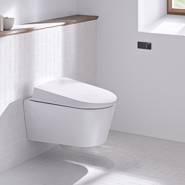 Geberit WC med fjärrmanövrerad spolning Geberit WC med fjärrmanövrerad spolning