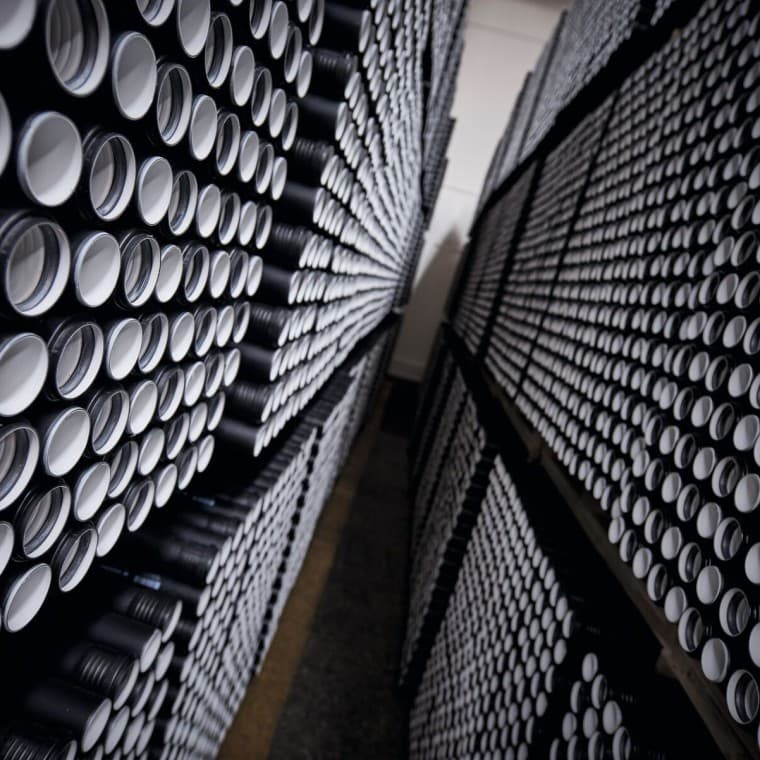 Staplade Silent-Pro rördelar Staplade Silent-Pro rördelar