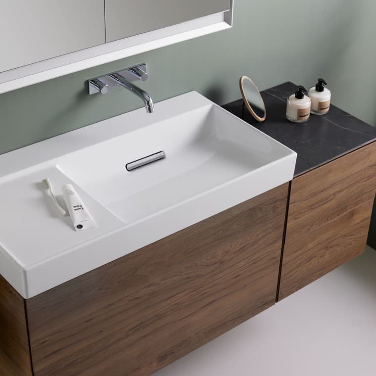 Geberit ONE tvättställ med underskåp i valnöt Geberit ONE tvättställ med underskåp i valnöt