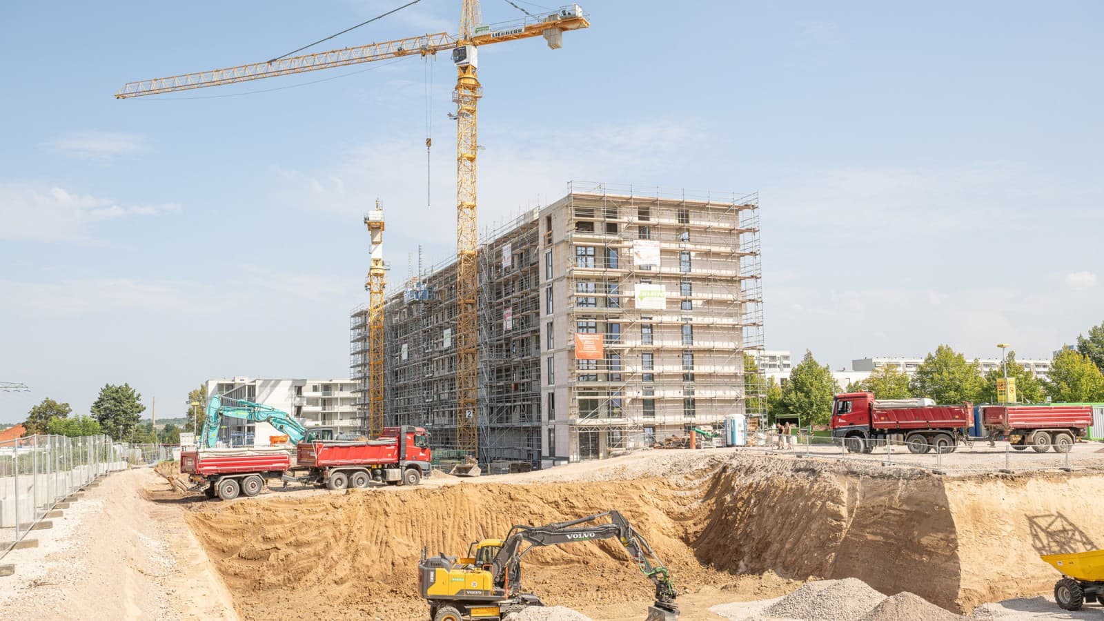 Europakarree Erfurt omfattar cirka 600 moderna bostäder av hög kvalitet, fördelade på bostadsrätter, hyreslägenheter och kommunala bostäder Europakarree Erfurt omfattar cirka 600 moderna bostäder av hög kvalitet, fördelade på bostadsrätter, hyreslägenheter och kommunala bostäder