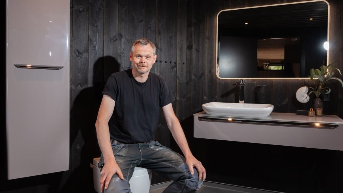 Ägare och hantverkare Knut Eivind Birkeland (© Geberit) Ägare och hantverkare Knut Eivind Birkeland (© Geberit)