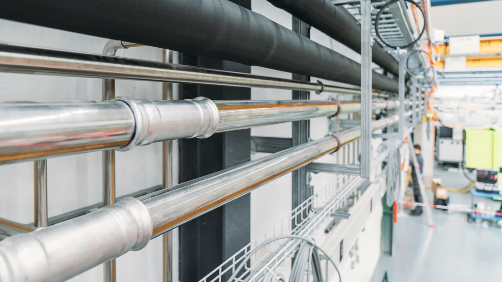 Geberit Mapress Therm för kylrör vid tillverkning Geberit Mapress Therm för kylrör vid tillverkning